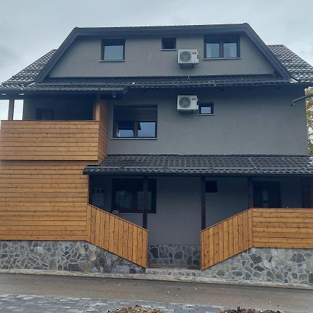 4 Seasons Guest House Rakovica Dış mekan fotoğraf