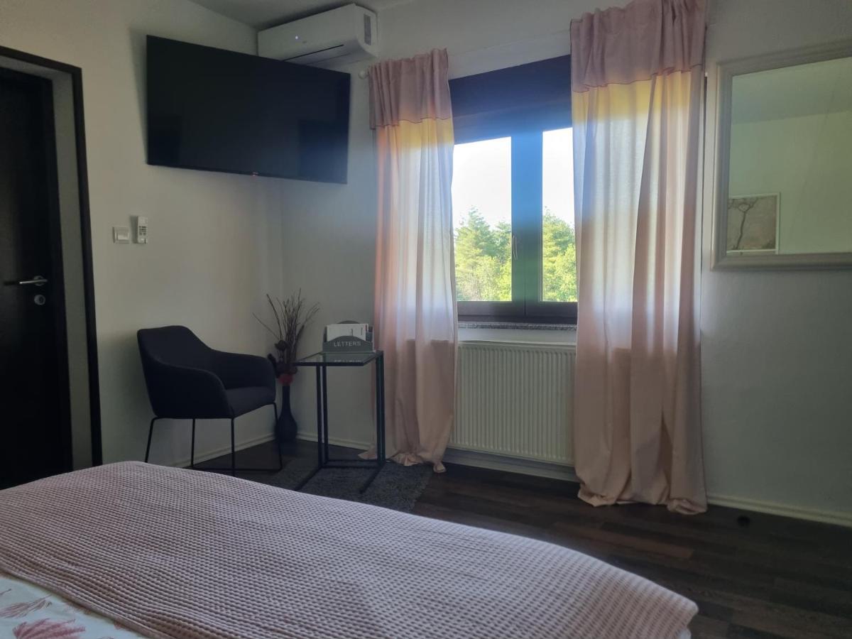 4 Seasons Guest House Rakovica Dış mekan fotoğraf